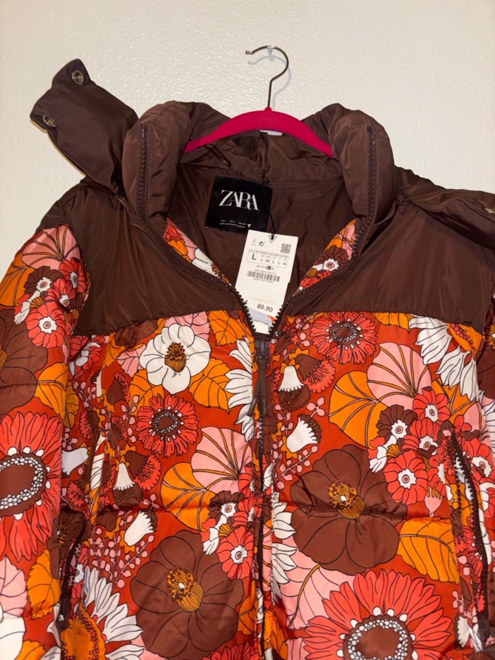 Limited Edition Zara Floral Puffer Jacket NWT large - Picture 4 of 4
